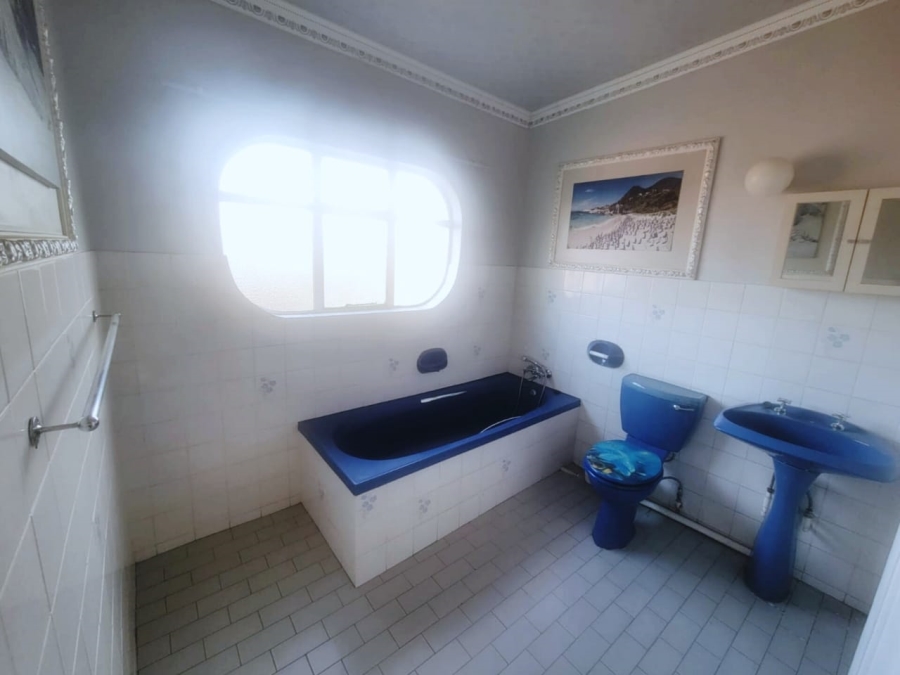 3 Bedroom Property for Sale in Uitsig Free State